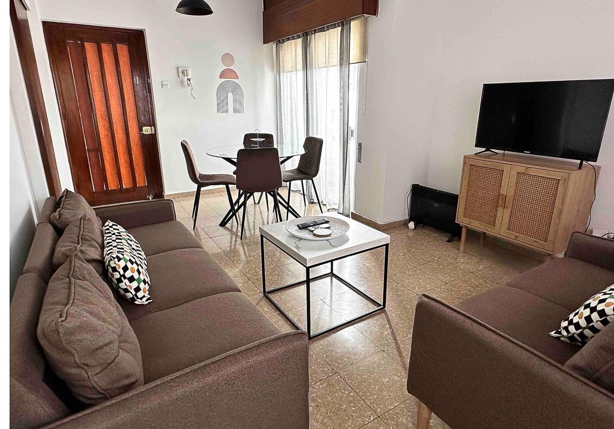 Comfortable Engomi Apartment ニコシア エクステリア 写真